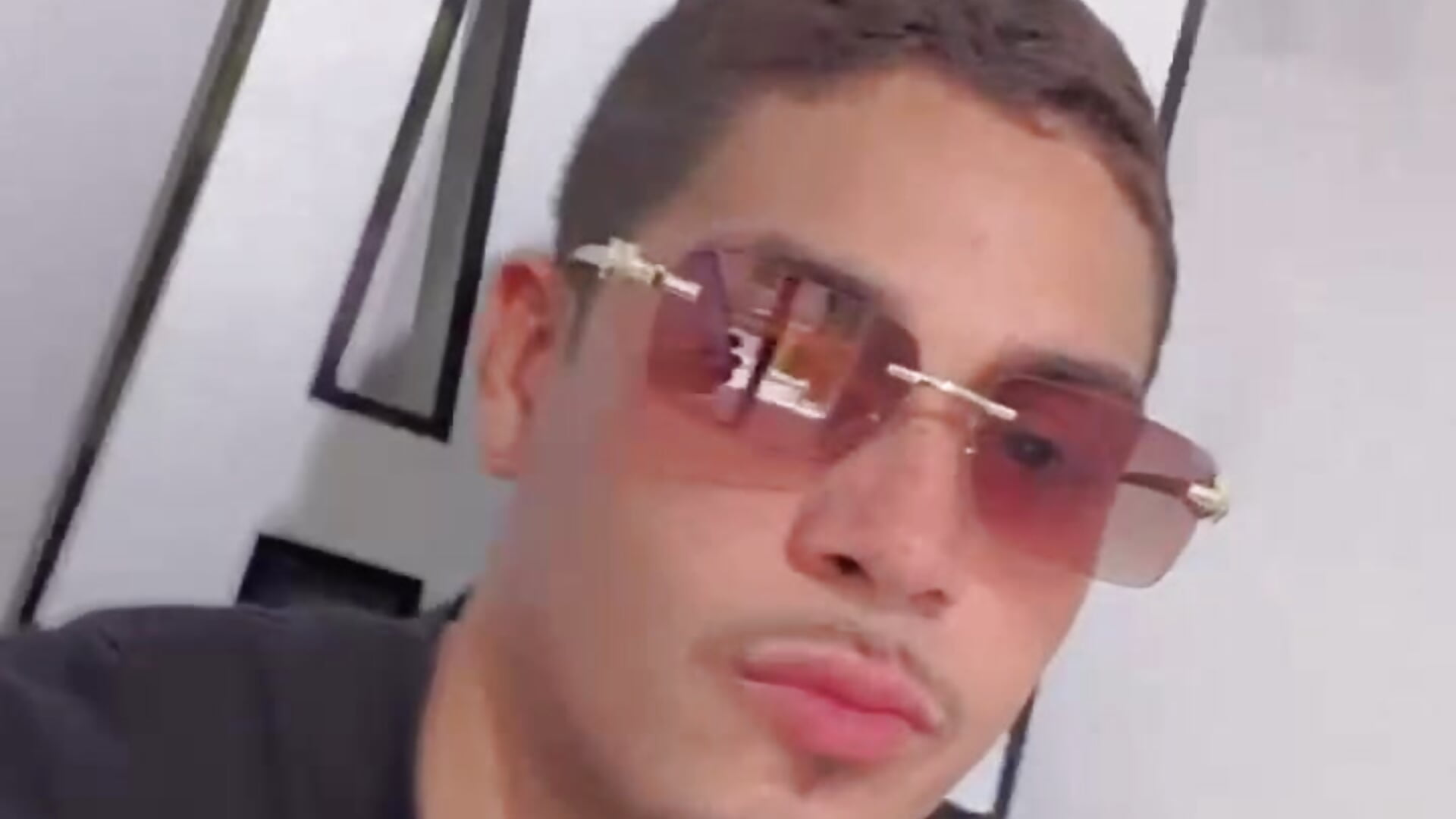 JUSTIN2 - clip cu justin_poll model videochat