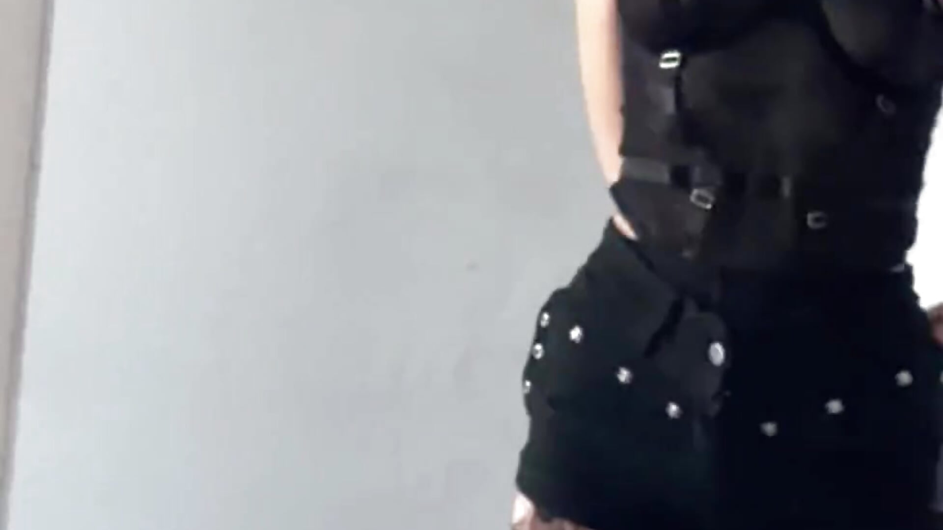 for u💞 – video od webkamerové modelky NikkiVice