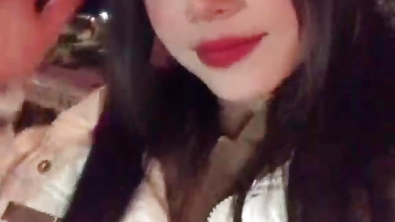 :3