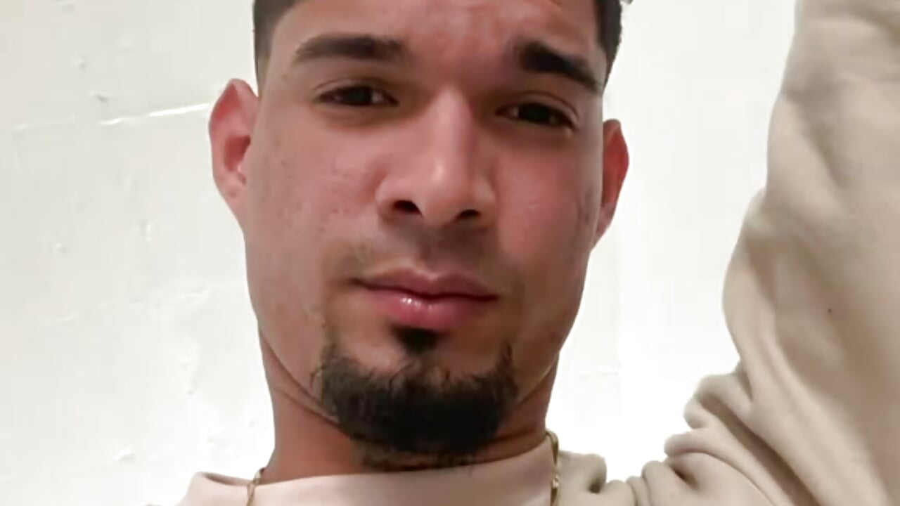 For you 💋🍒 - video by Carlos_vibes cam model