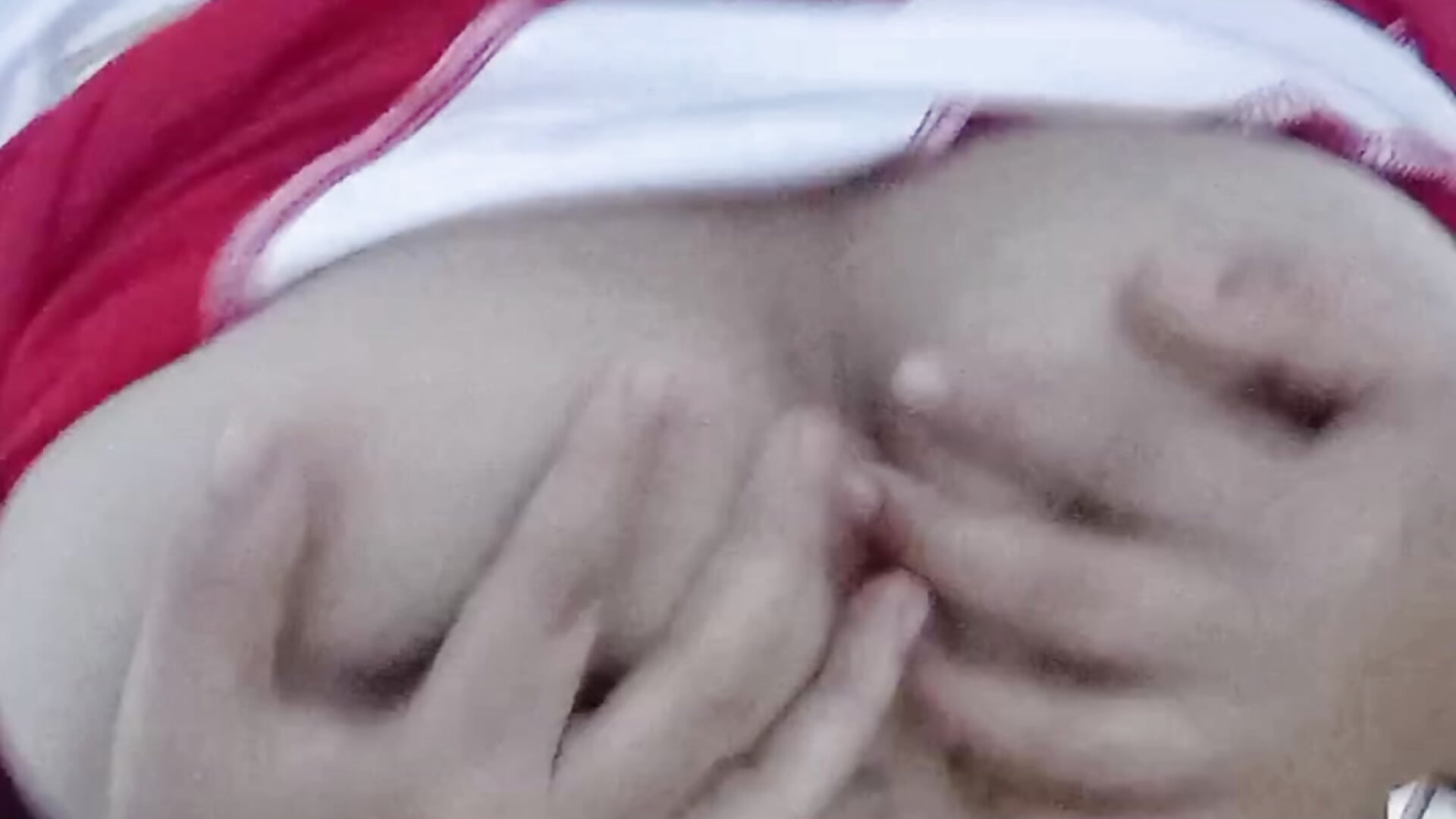 Sobandome las ttis paradas😏 - video của người mẫu cam Rousgot