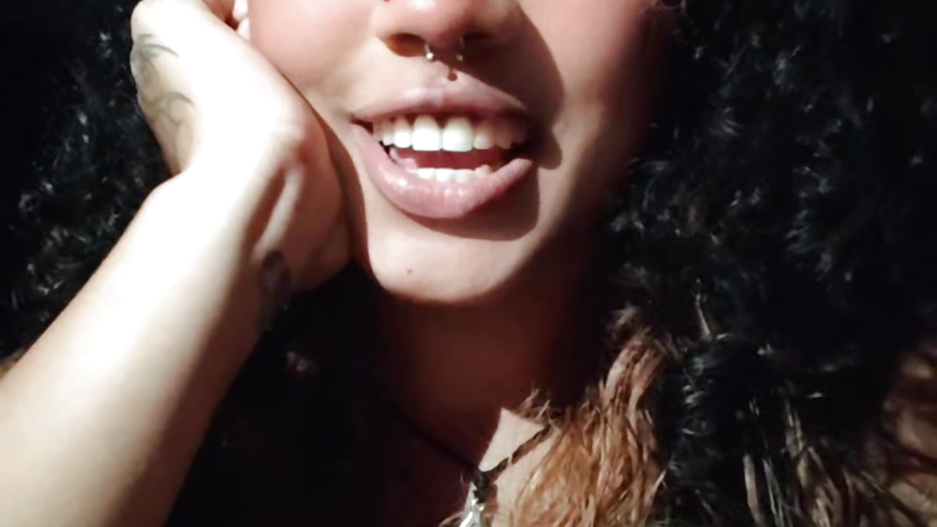 El que lo tenga más grande me lo mete de primero 💜😈