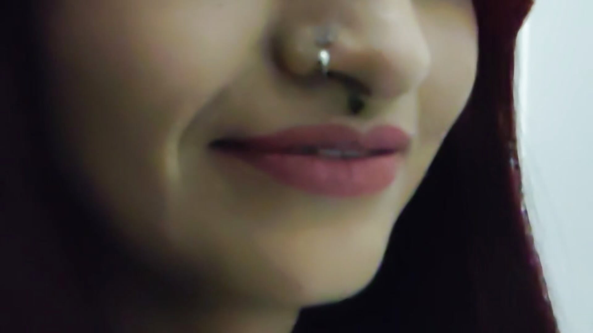piercing - βίντεο μοντέλου samred12