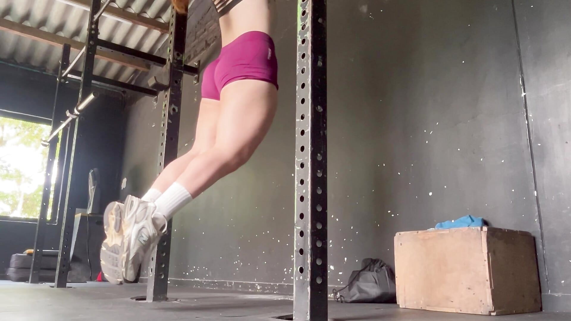 Doing pull ups 💪🏻🔥