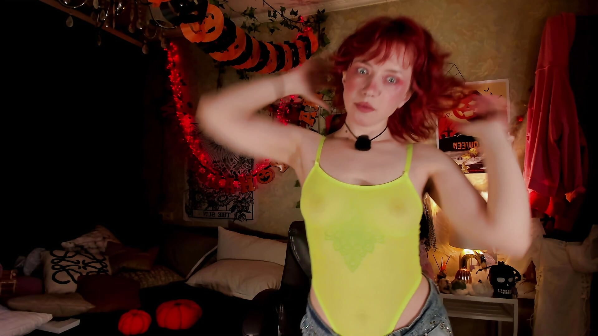 Happy Halloween - Vídeo de lola_chans