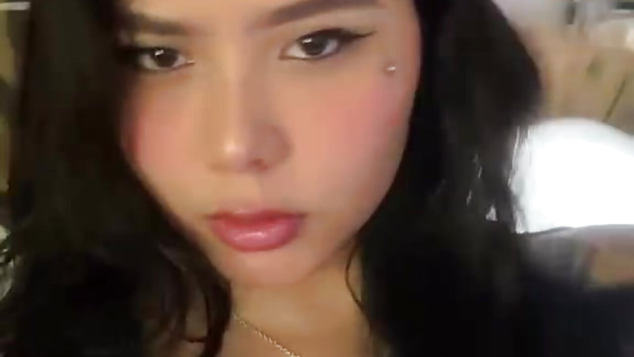 WhatsApp Video 2026-10-09 at 8,27,39 PM - Vídeo de thayla_brince, modelo de vídeos