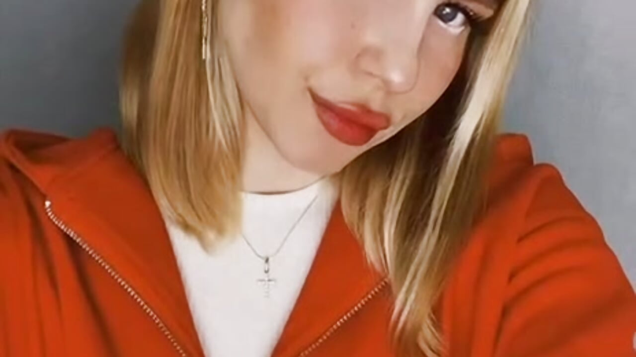 Cute me) - video của người mẫu cam JoneChatt