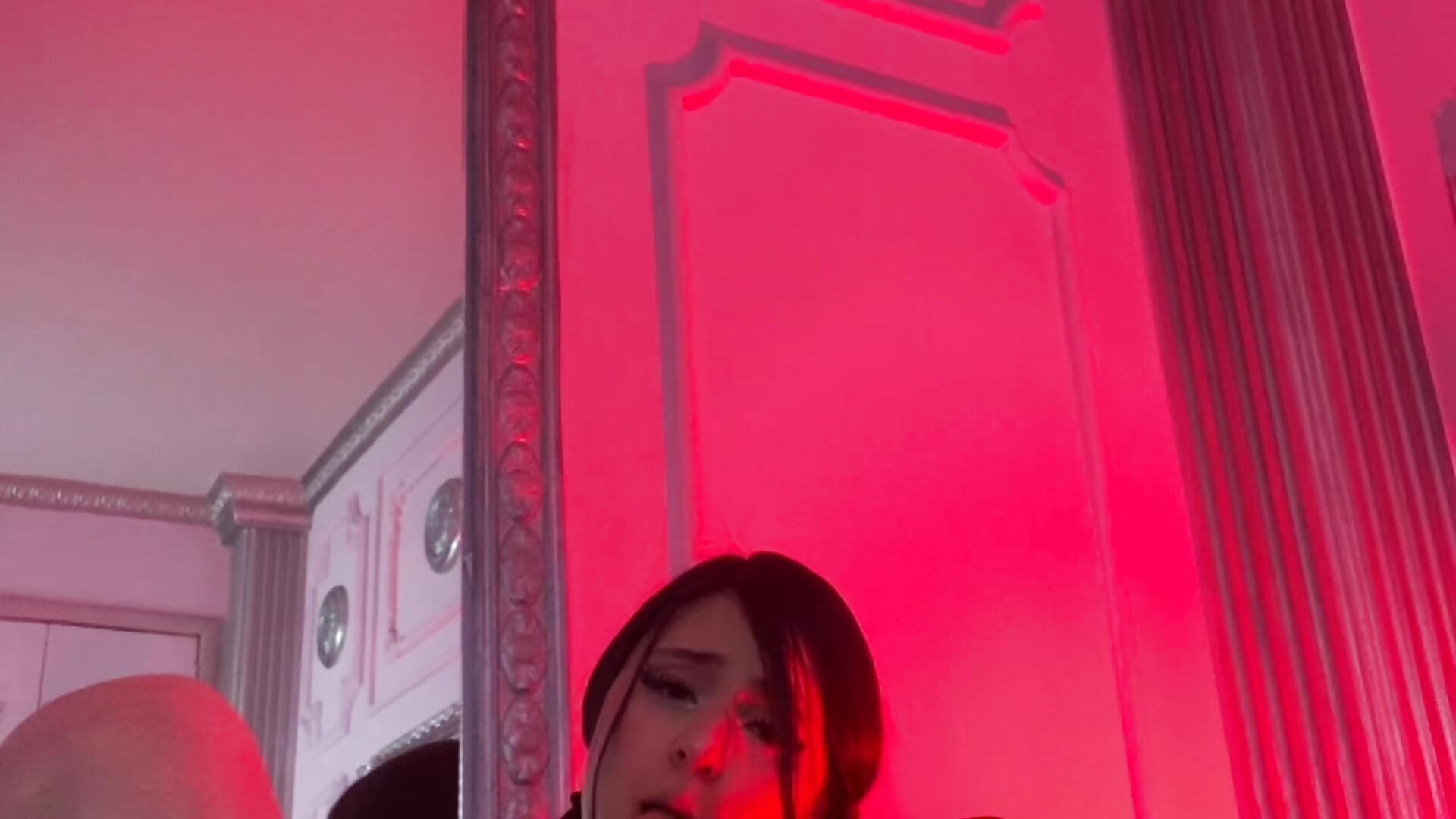 I'm your little guilty pleasure. 😈❤️ – video af LiliConor