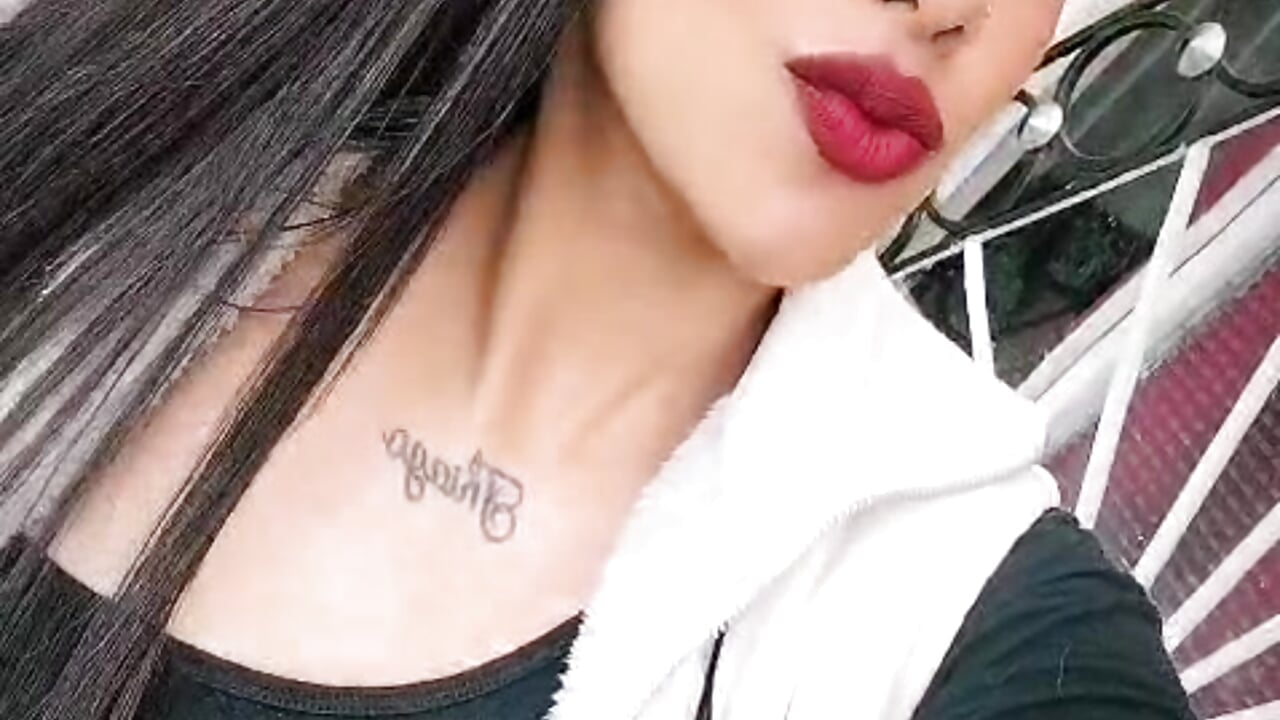 🔥 💦 - video by Lia_Rose69 cam model
