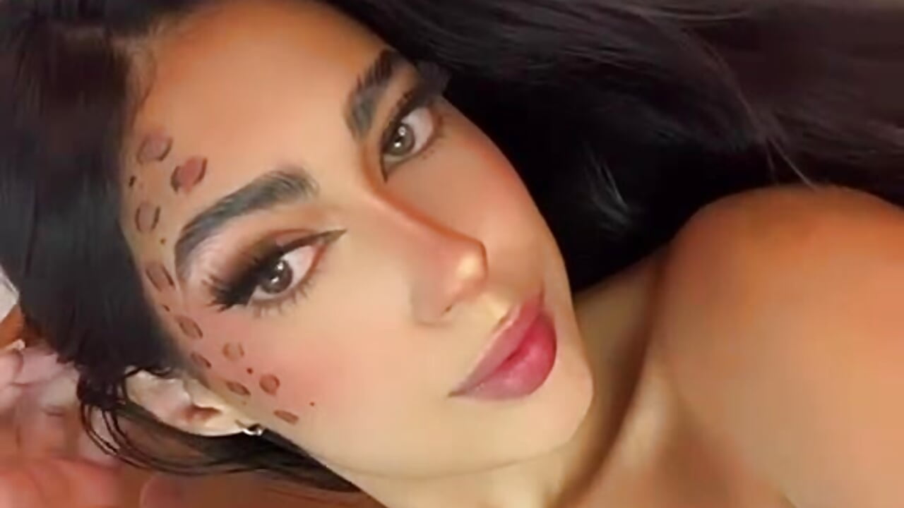 Your addiction ❤ - video oleh lucky_zoe kamera model