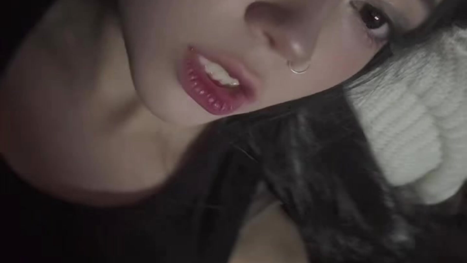 Lipsing - Vídeo de CandyAriela, modelo de vídeos