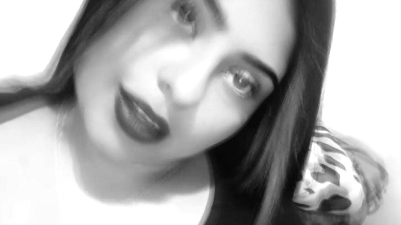 😉 - video by MariaPau222 cam model
