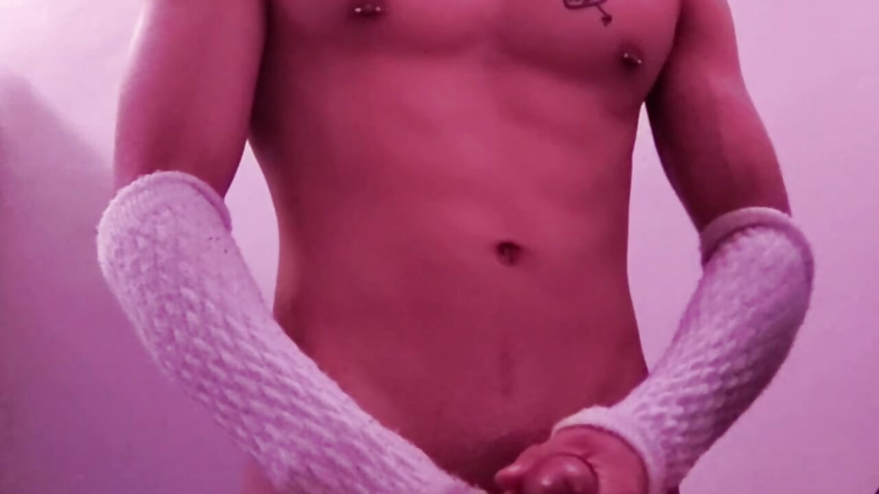 A little cum🍆💦for you - vídeo de la modelo de cam MoonKissedBoy