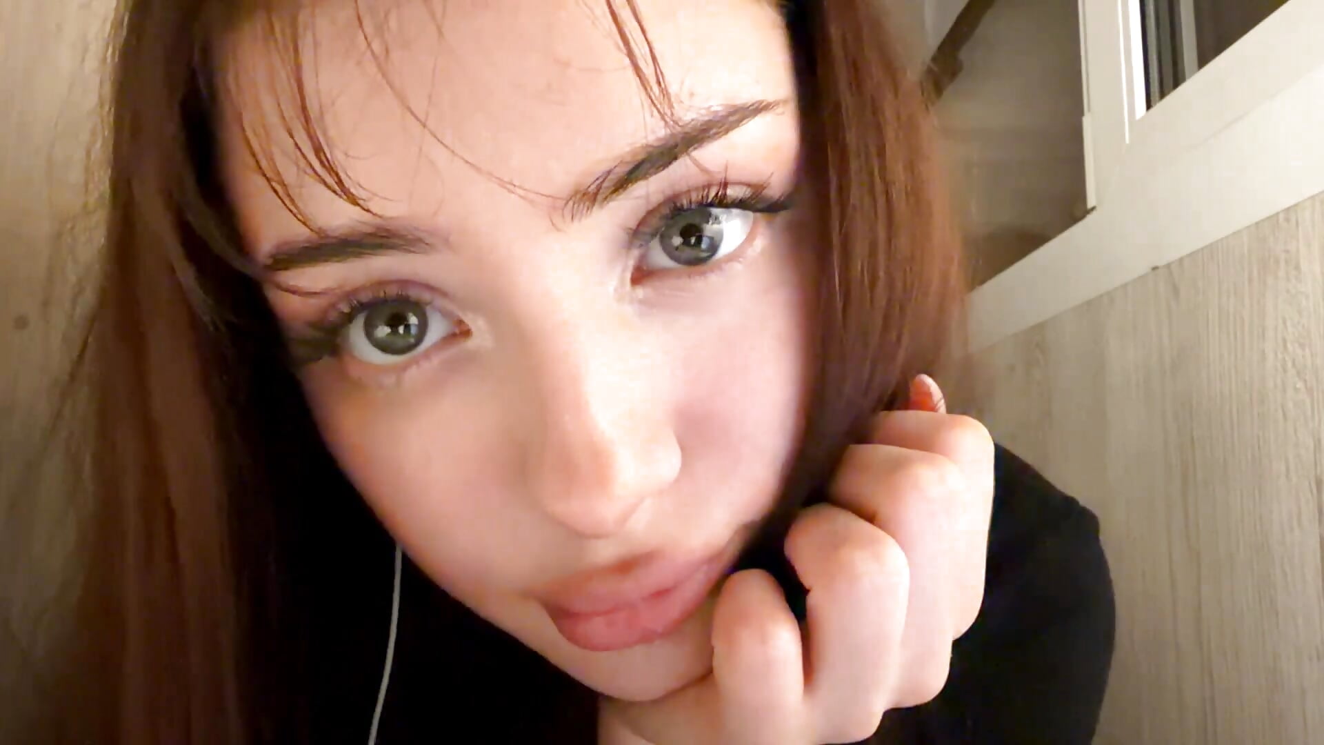 Lost in My Eyes 🥹💕 - video by EveMattie cam model