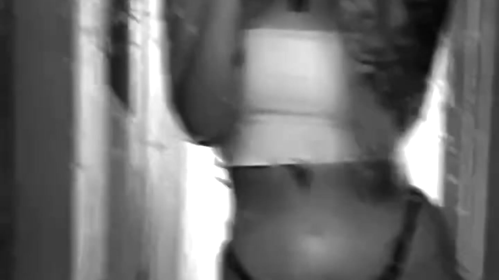 ooooh! - video oleh Samanta_Harsher_ kamera model