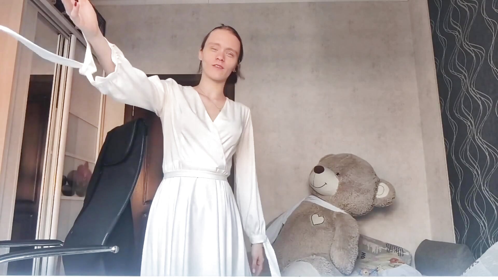 Hard to resist? - Vídeo de CandiceSchenewerk, modelo de vídeos