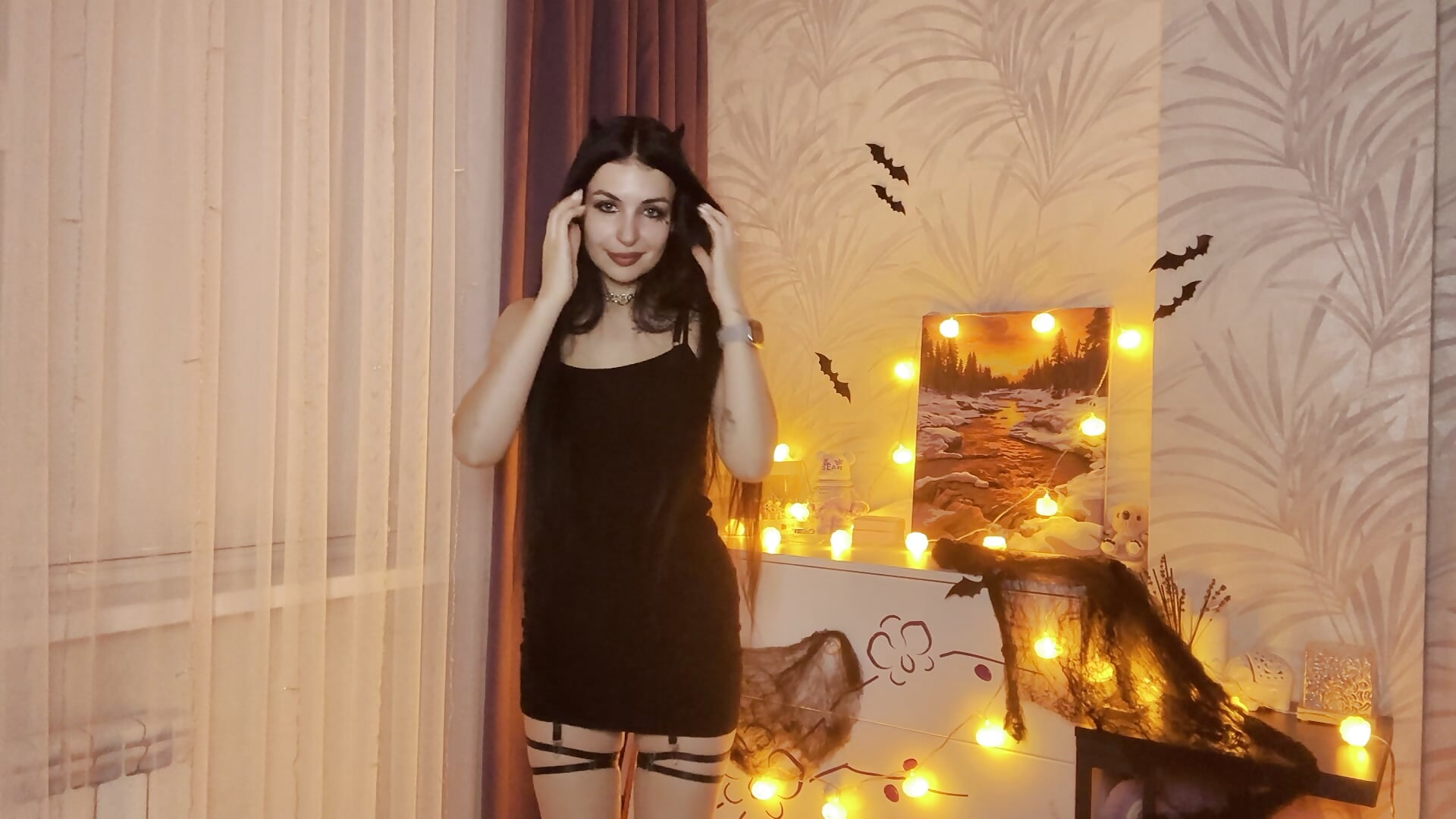 Trick or treat 😈🎃 - video oleh TanikaTep