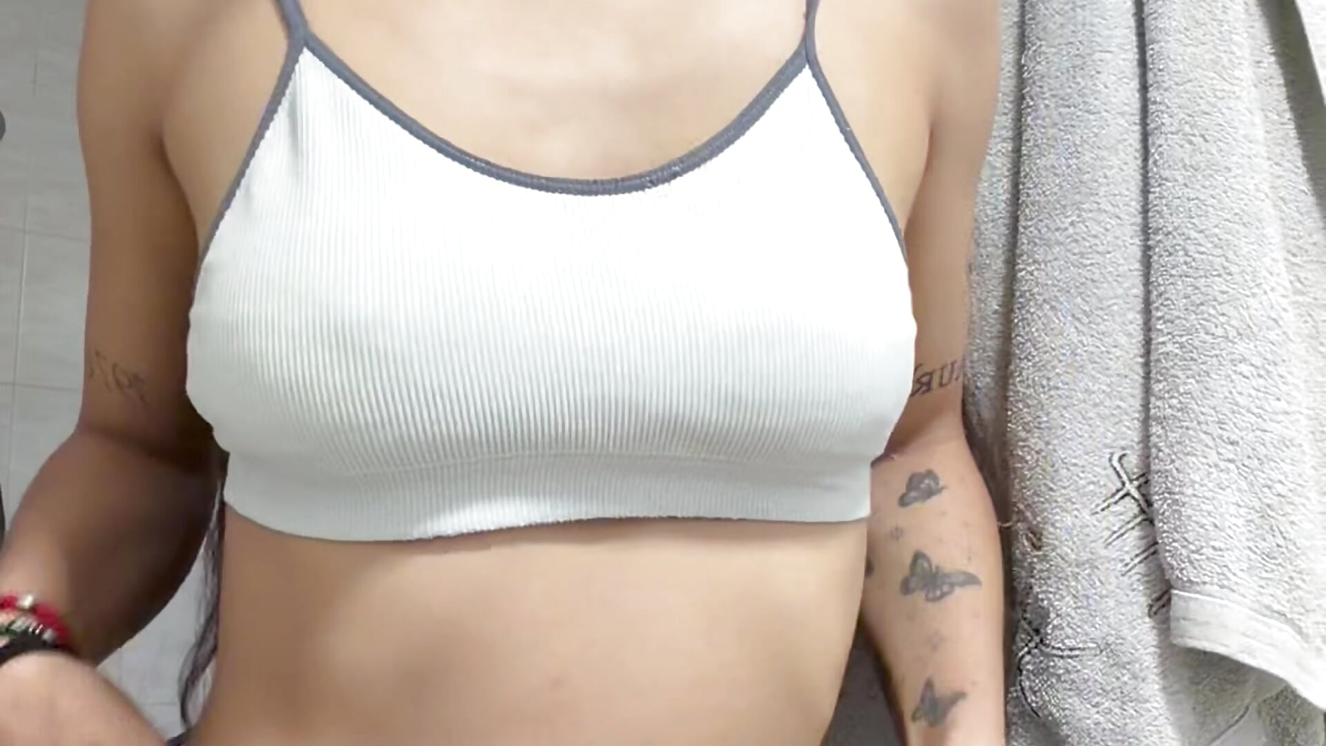 🚿😶‍🌫️– Tumorenafav kameramodell videója
