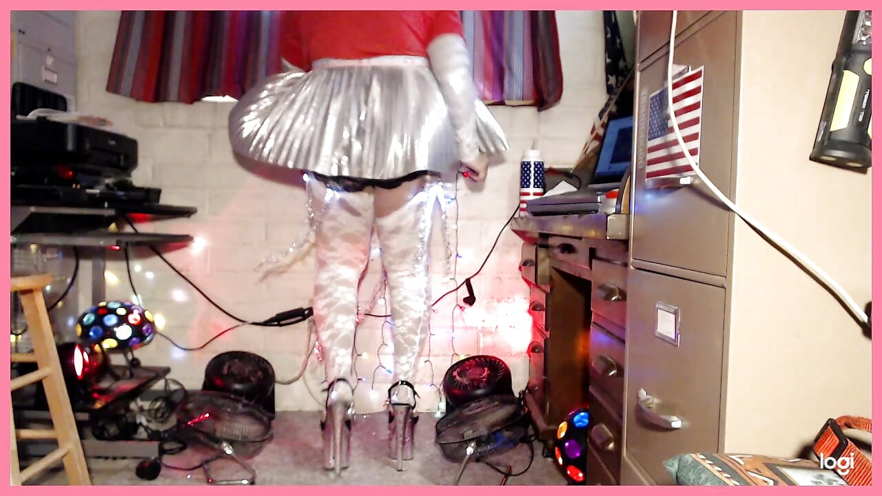 Upskirts and QOS sissy panties striptease in 9" BBC BITCH platform stiletto heels to tease BBCs. - วิดีโอโดย TgirlJackie4BBC โมเดลแคม