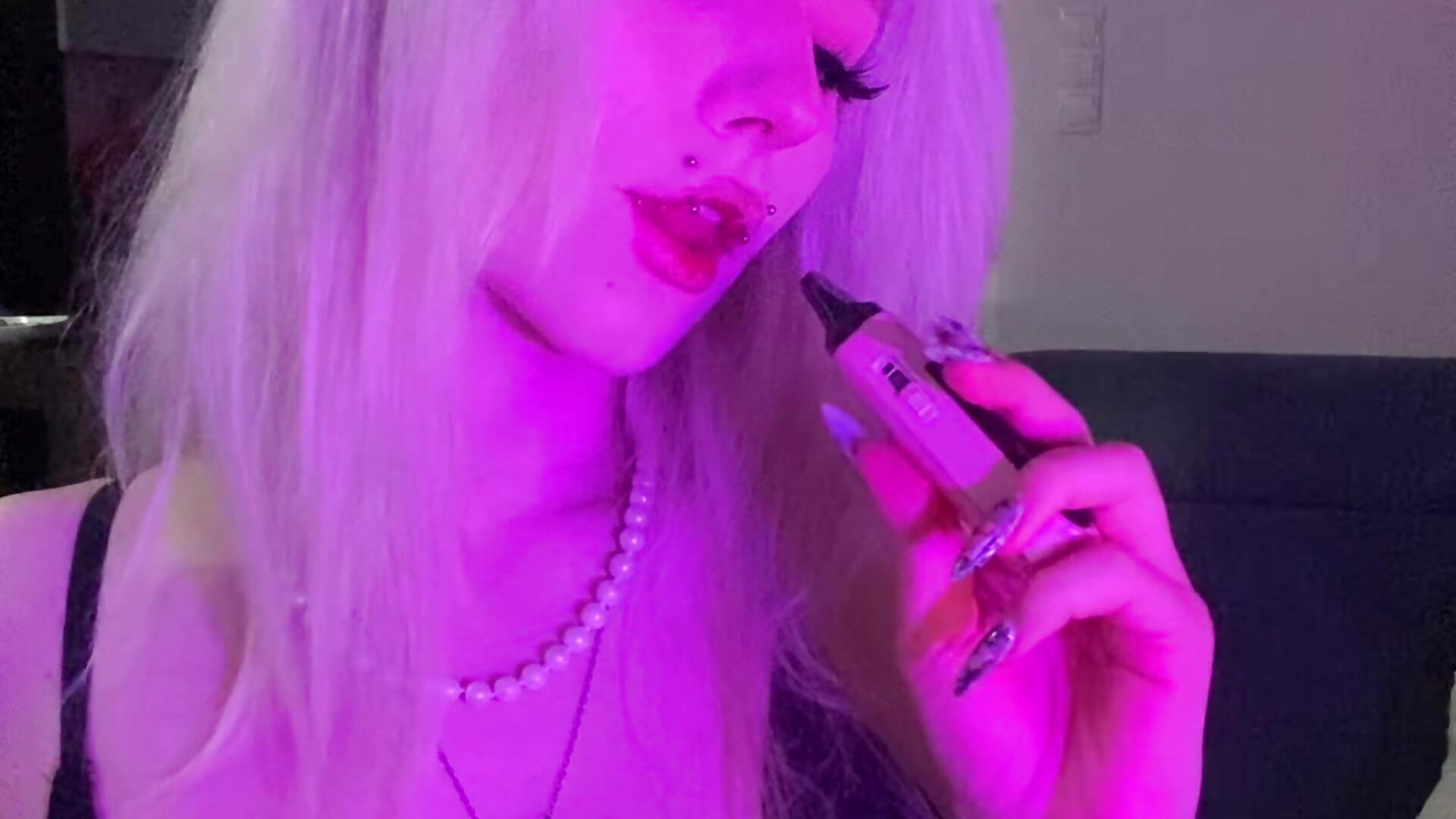 Steaming– PaleSuccubus kameramodell videója