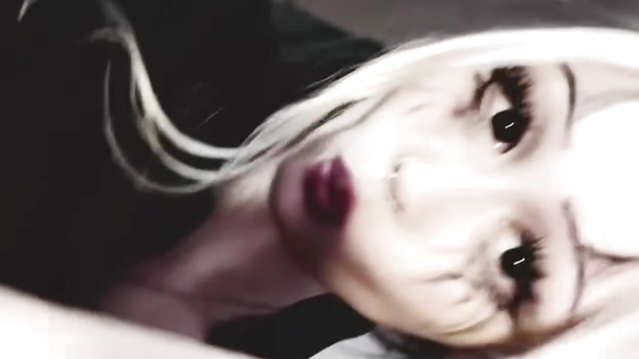Do u like me? > < ♡ - video by BlairTauzin cam model