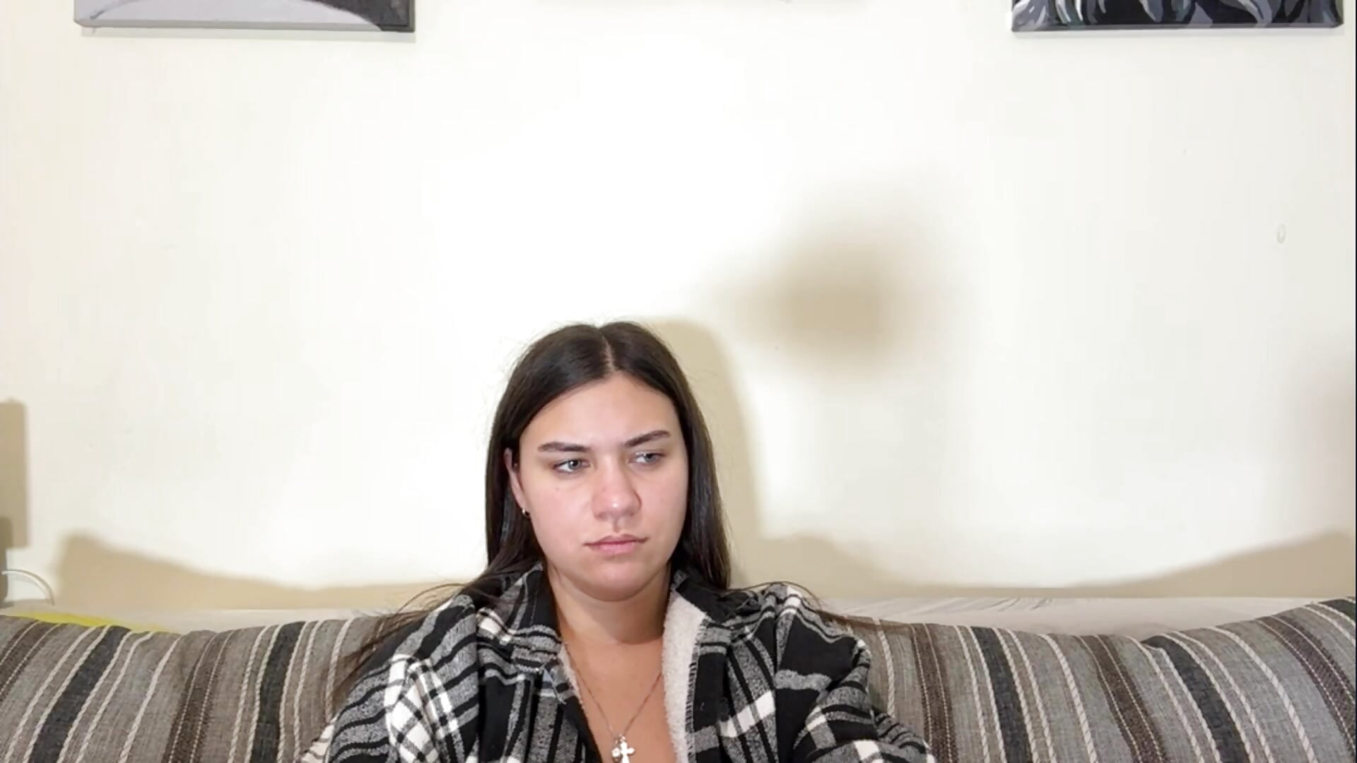 Hello I'm Linet!!－カメラキャストのRomaineMuroの動画