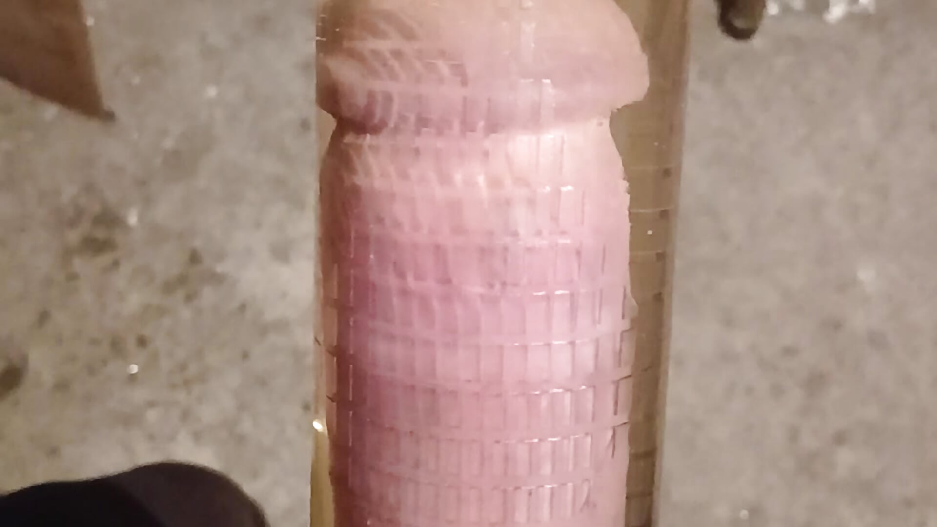 sexanal66