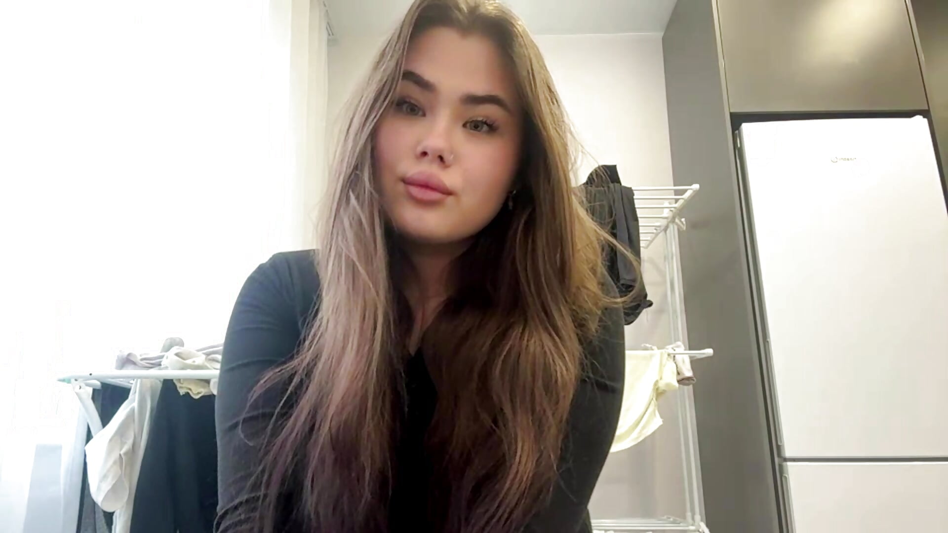 A Little About Me – video modela na kameri MargeryVyas