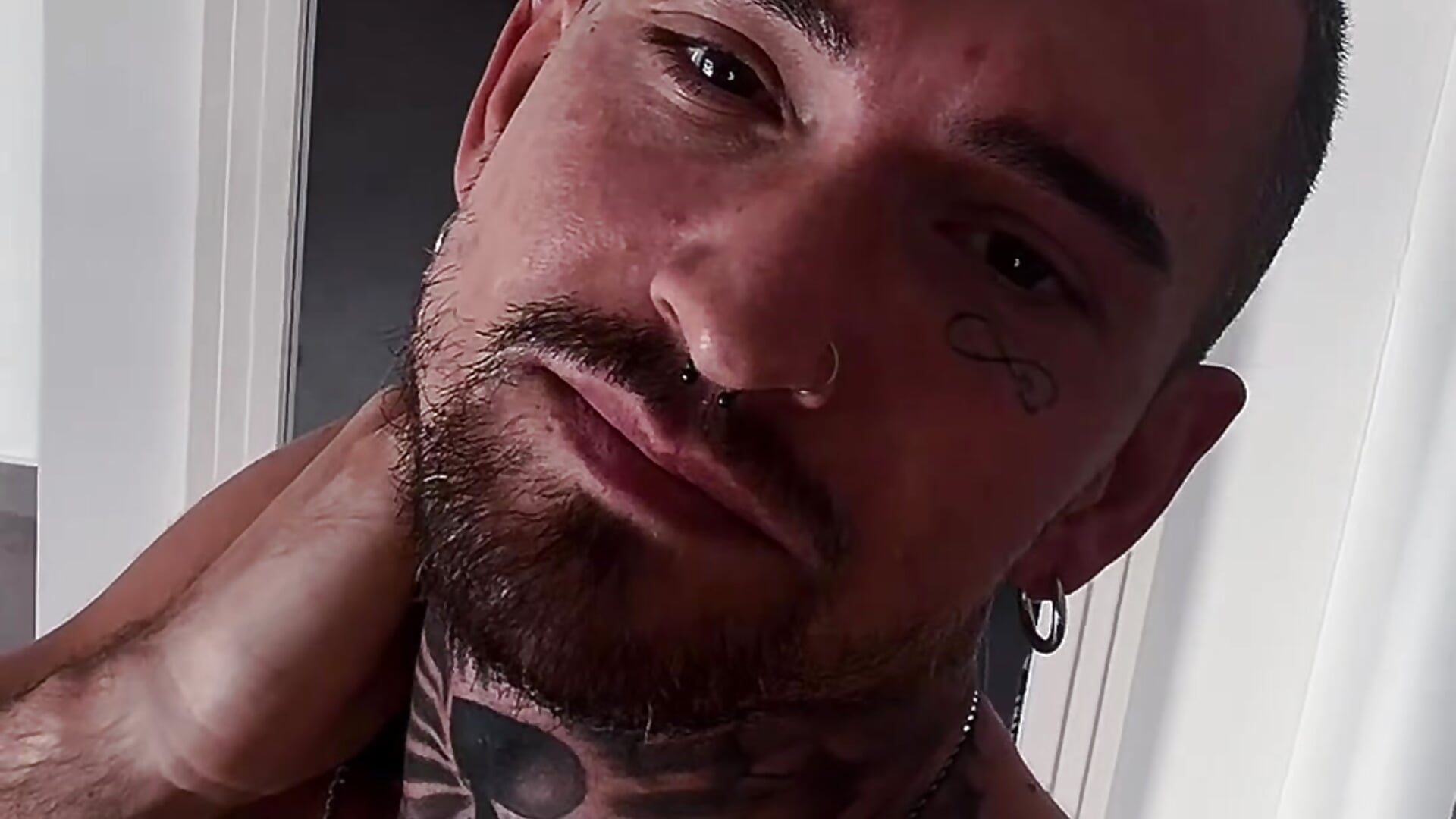 Good Morning - video by adriano_phox