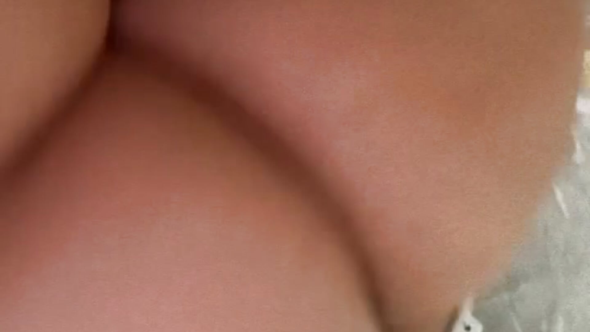 1442B333-215D-4241-9584-74228A0915B9 - video di moniwest2026 modella di cam