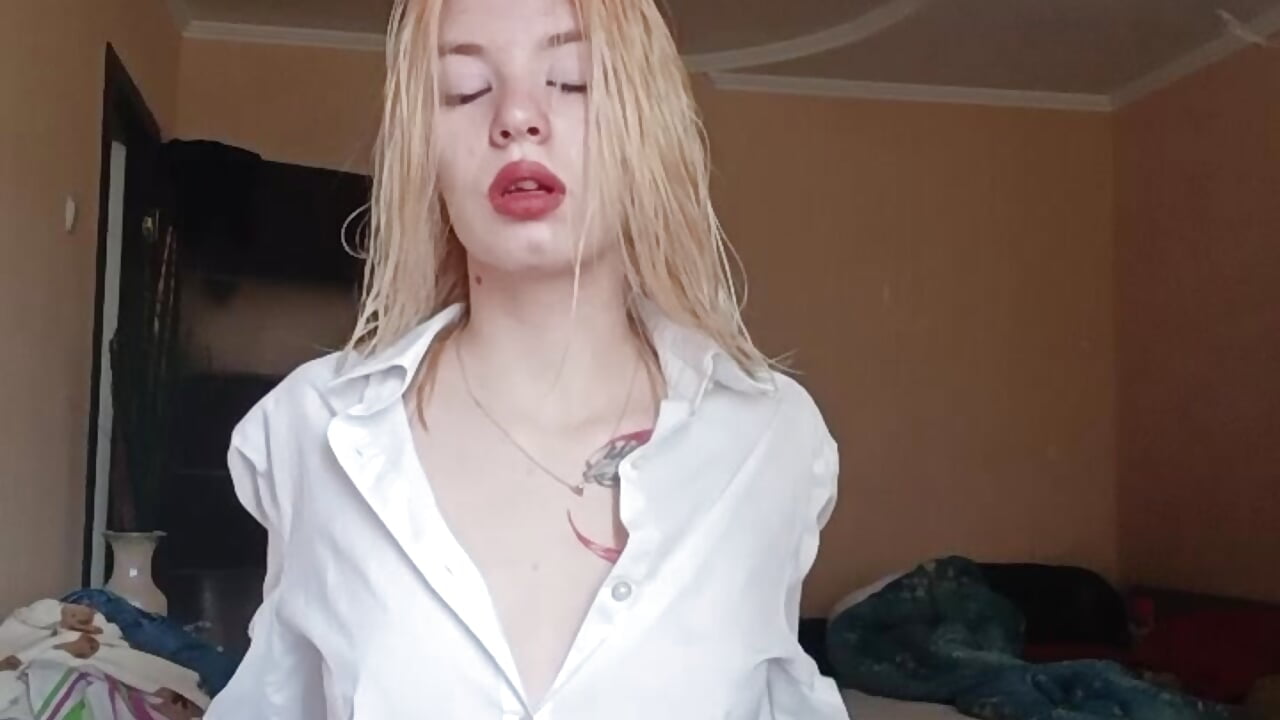 Showing myself in all my glory 🤍 – video od webkamerové modelky Jessica_Hoffmann