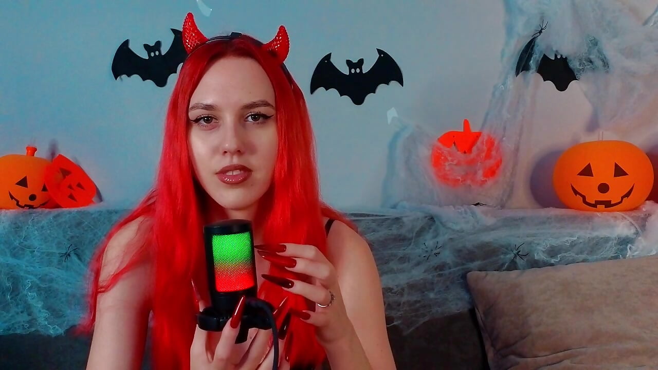 ASMR - відео від вебкаммоделі MollyKensington