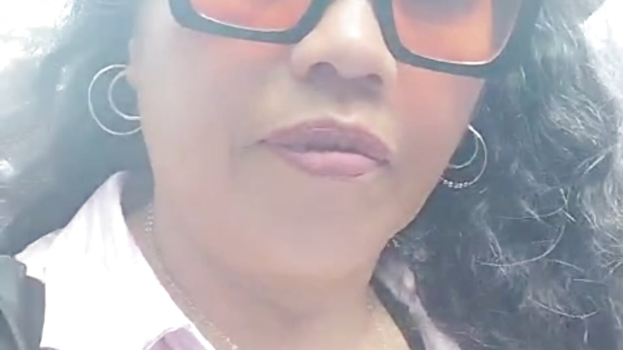 WhatsApp Video 2026-10-16 at 2,36,22 PM - video od modelky/modela valerystyle