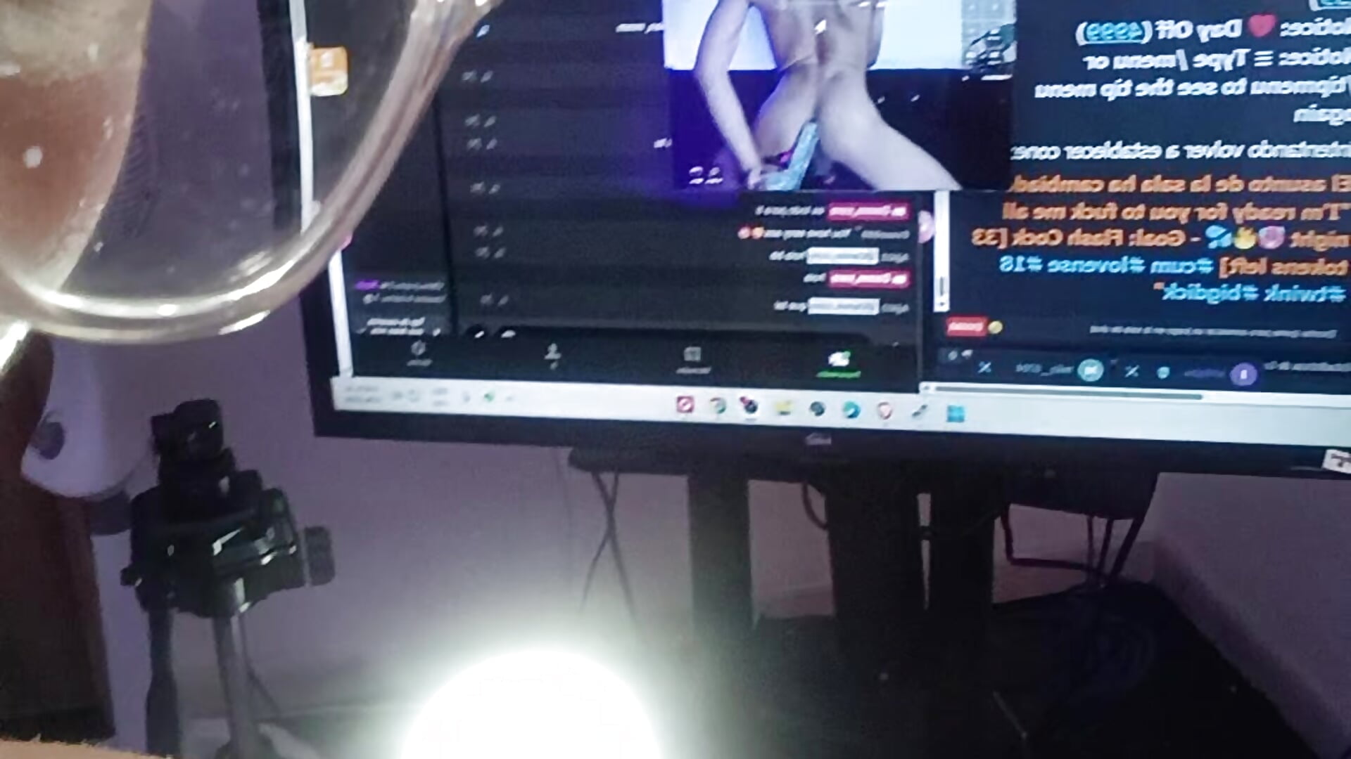 Hot dildo - 視頻來源： Only_Dko_