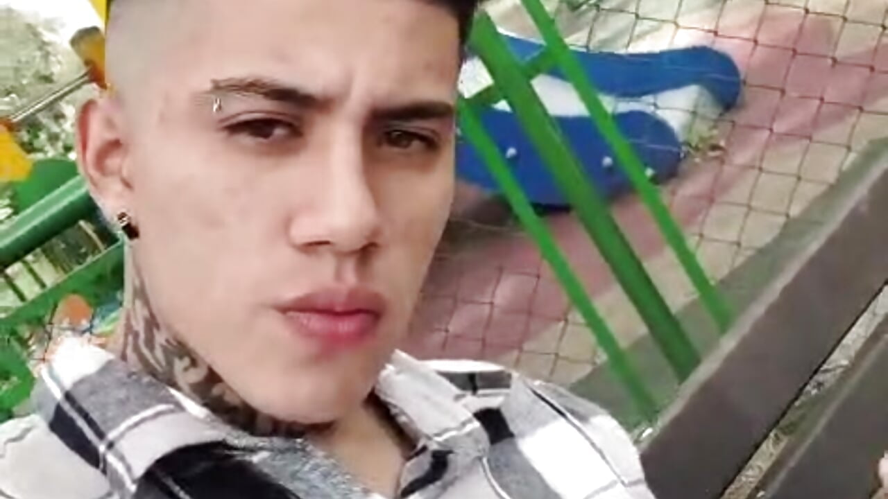 WhatsApp Video 2026-10-13 at 2,03,07 PM - סרטון של David_LongVibe, דוגמן/ית מצלמה