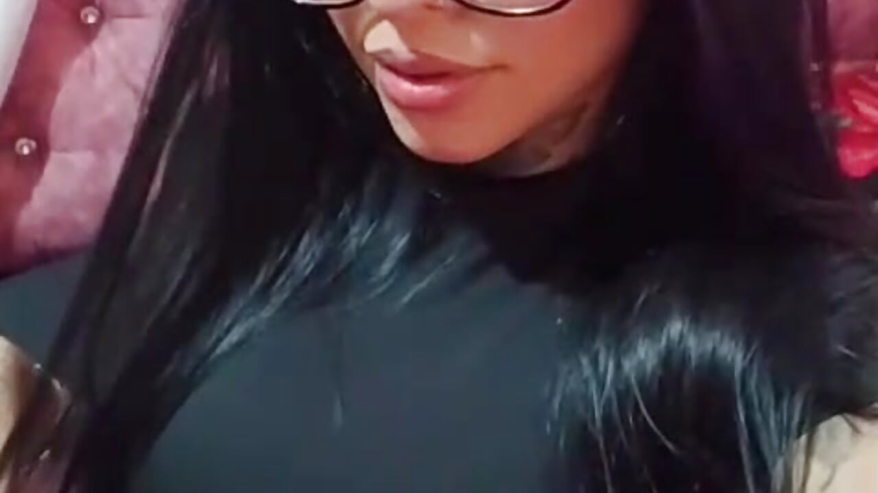 Sexy Naia