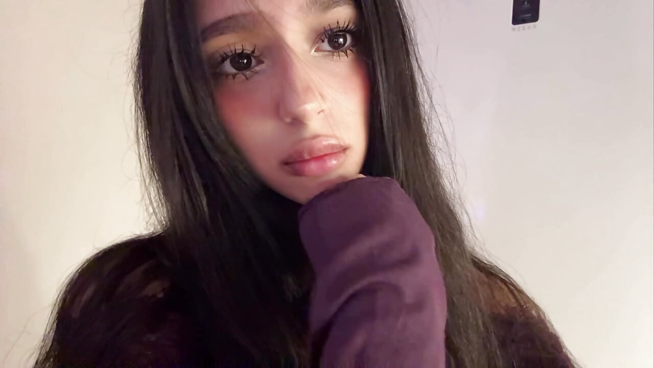 💜 - clip cu BellaTous model videochat