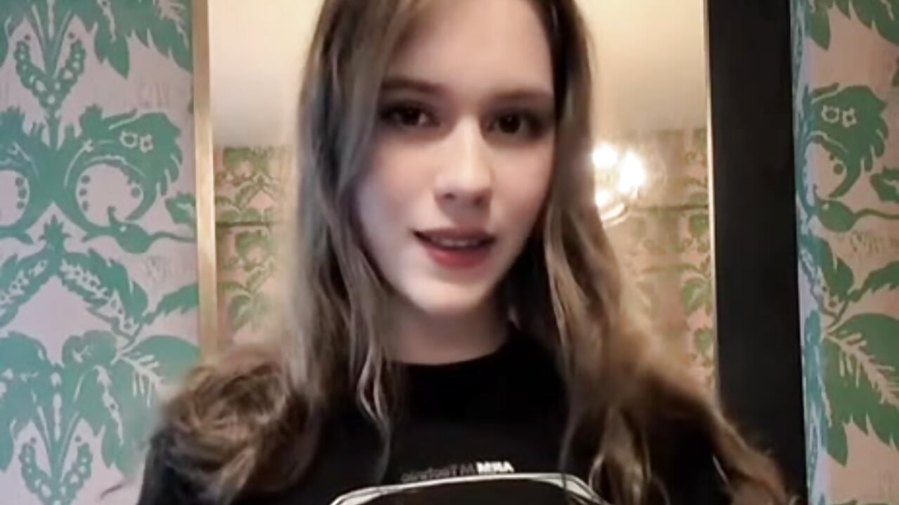 A little lipsing <3 - סרטון של Juicy_Liah, דוגמן/ית מצלמה