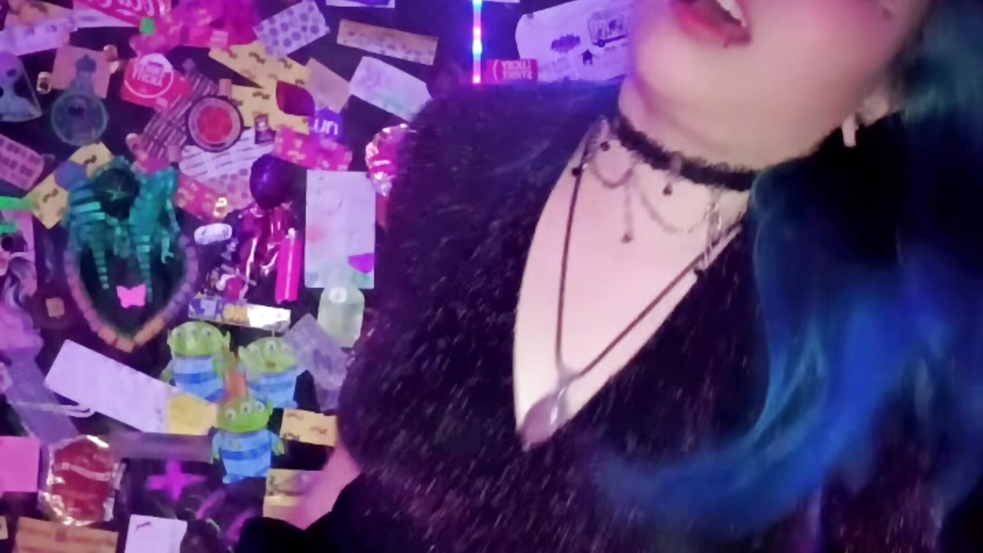 1000076470 – video od webkamerové modelky CataNereida
