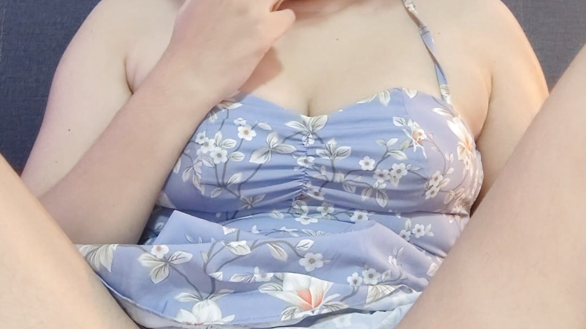 Giving my Pussy Pleasure - video oleh pretty_sunlight