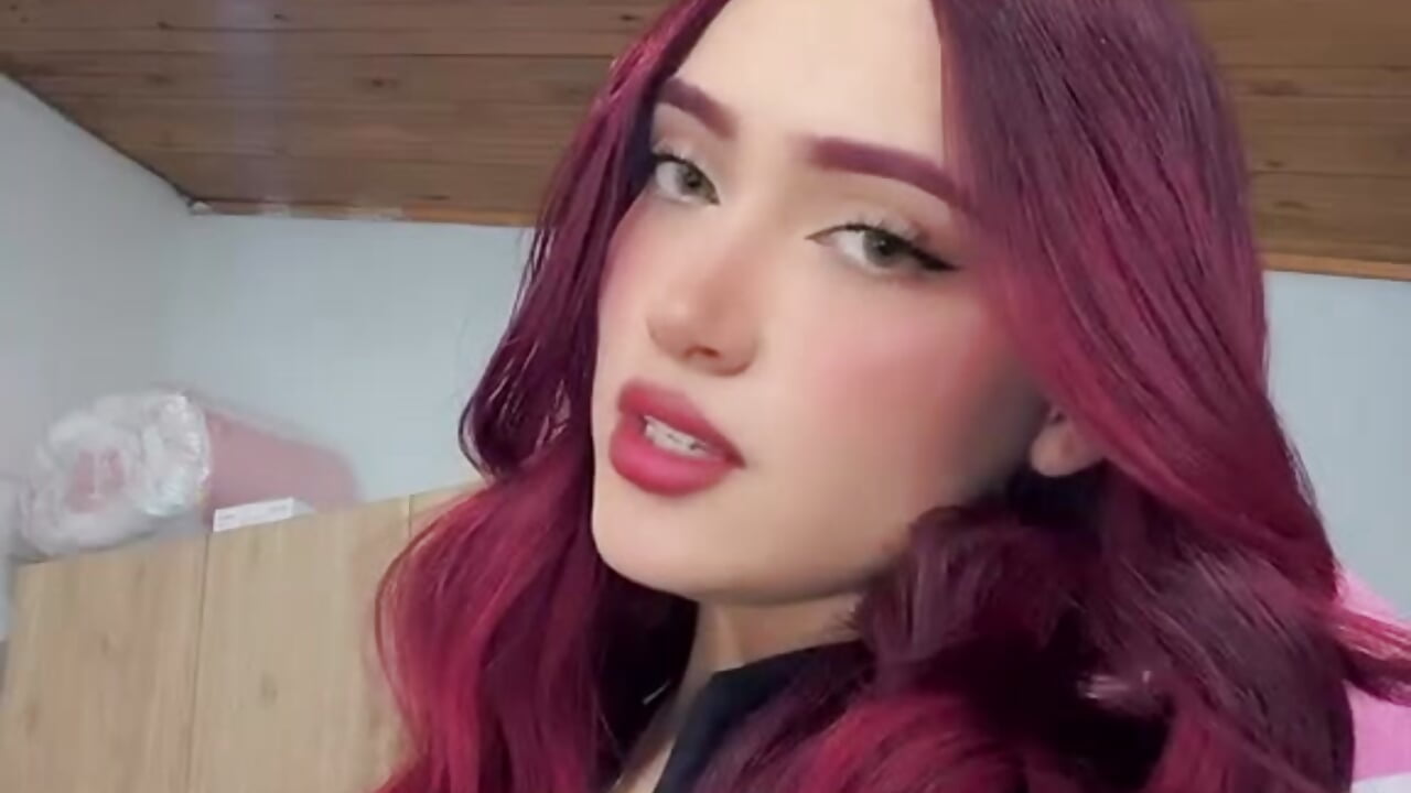 𝓑𝓮𝓪𝓾𝓽𝓲𝓯𝓾𝓵 𝓕𝓪𝓬𝓮❤️‍🔥 - video van Alicee444 cam-model