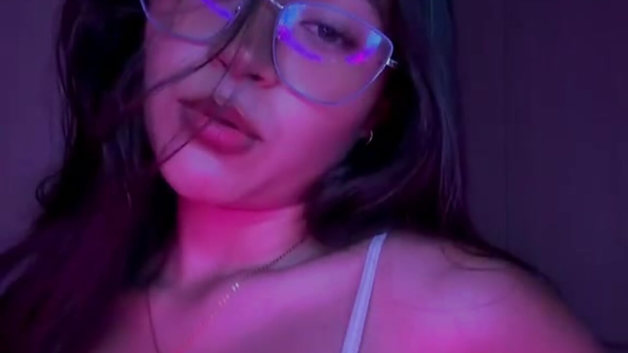 baby vamo a velnos 🩷– Linlin_Li kameramodell videója
