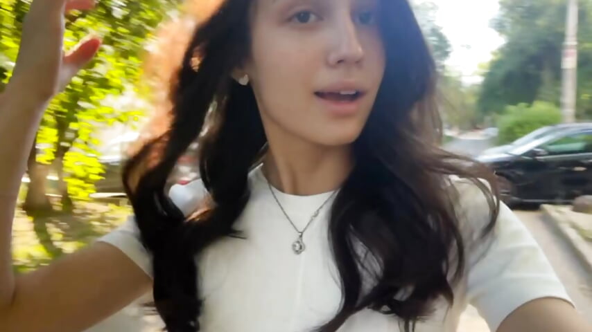 <3