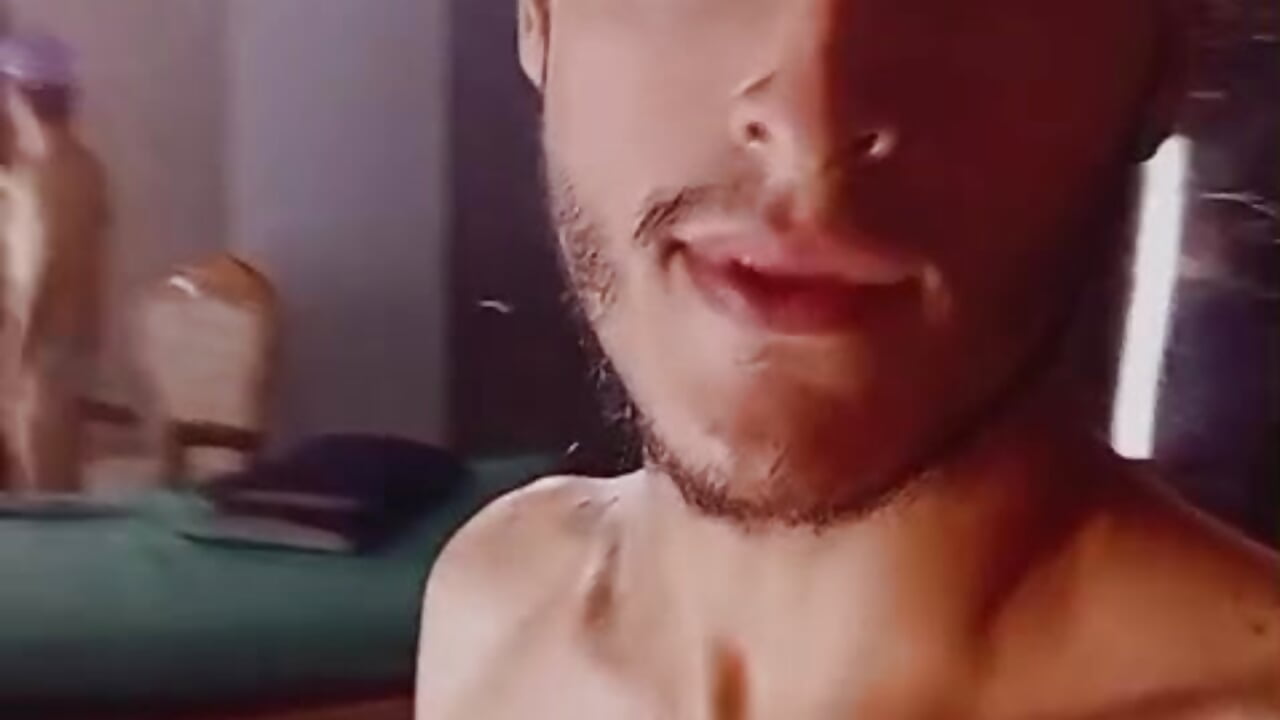 Meet the handsome Baxtian! 🥰👑 - Vídeo de un_baxtian, modelo de vídeos