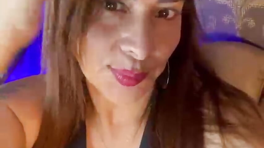WhatsApp Video 2026-10-17 at 3,37,55 PM (1) - video oleh model kamera SilvanaQueen