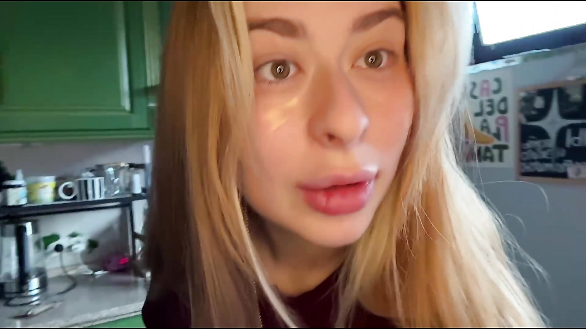 memee - Vídeo de JulianneIbey, modelo de vídeos
