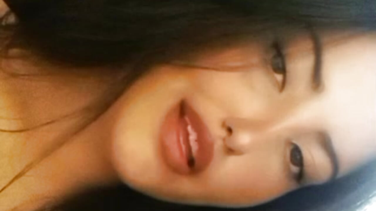 Holiii ❤️ – video modela na kameri luxurycurv