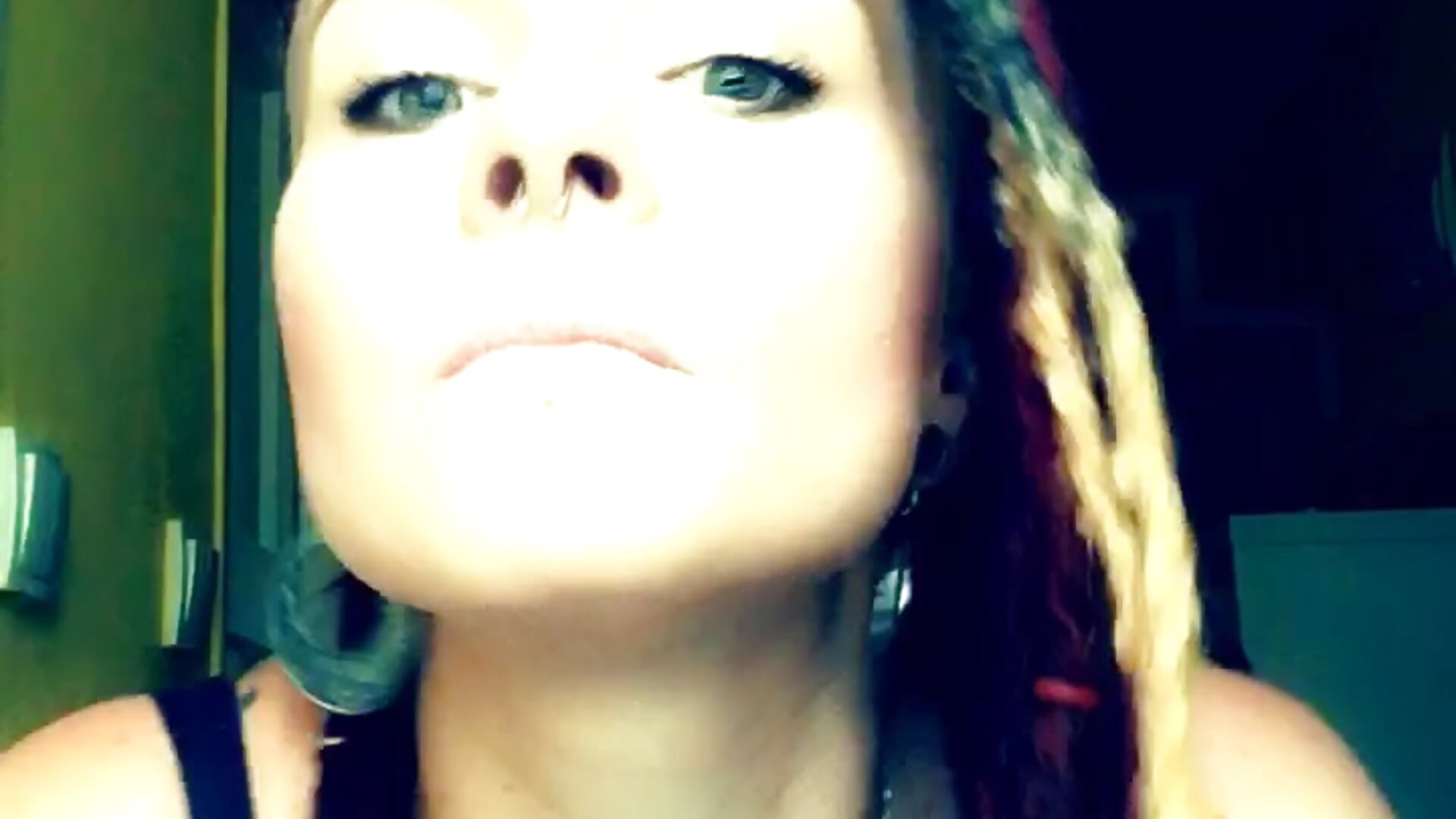 Ghya dance, when I was 35 years odl - video di GhyaMarii modella di cam