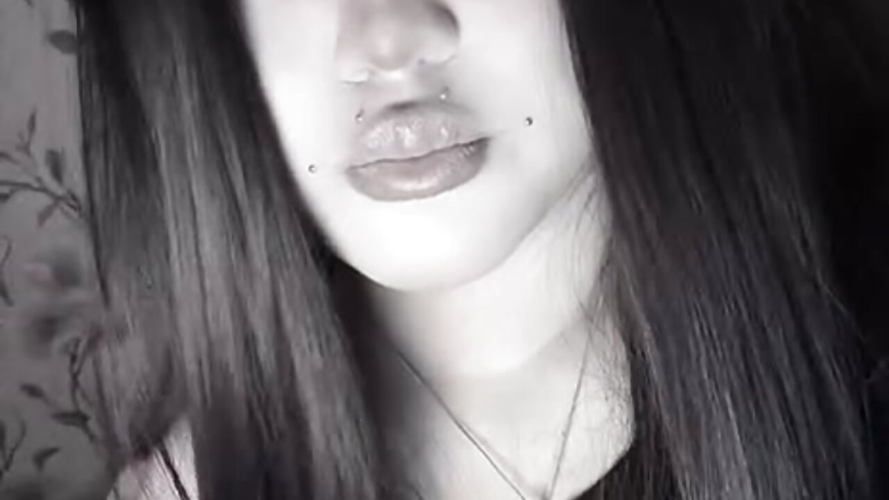 🔥 Scarlet Fever - clip cu JoniLangowski model videochat
