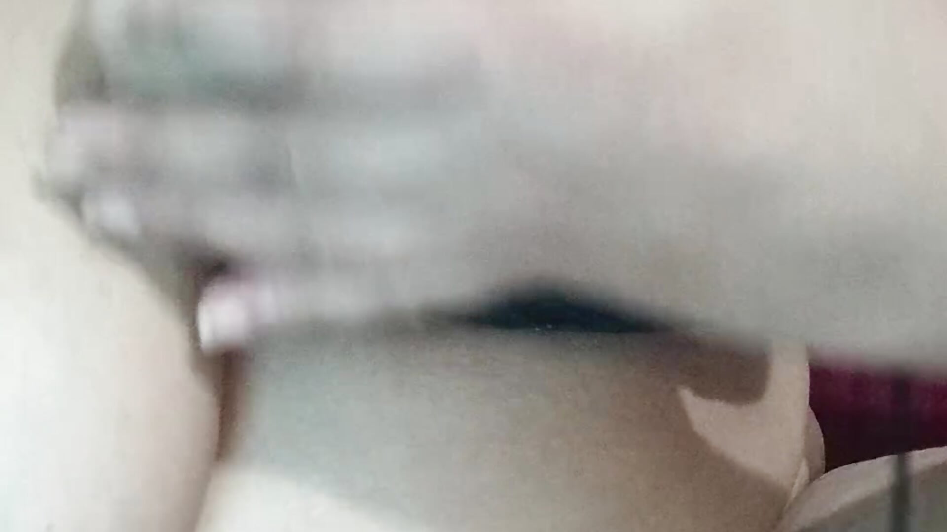 قحبة ام بزاز كبيرة
